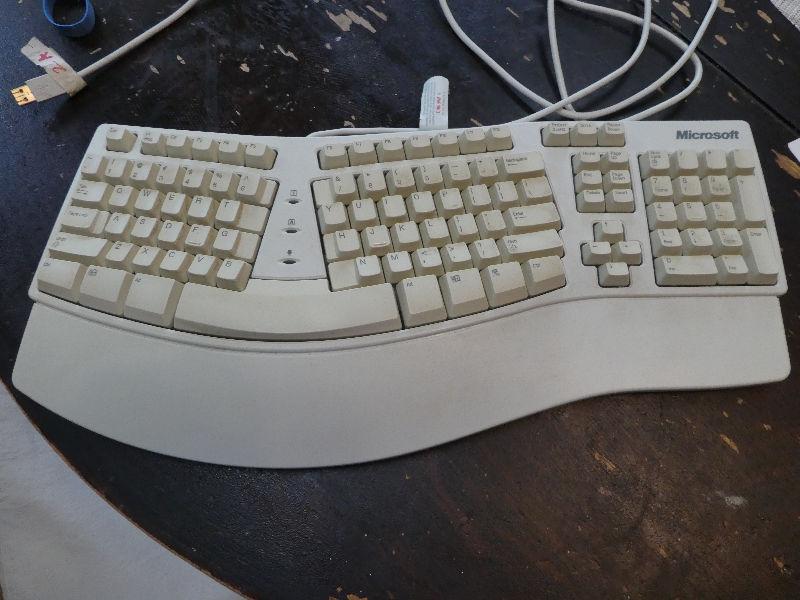 Microsoft Ergonomic keyboard, white