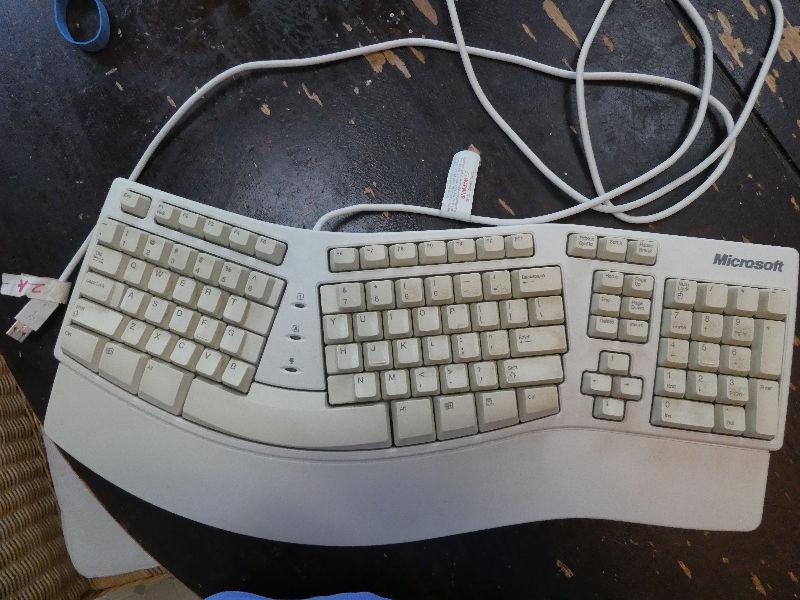 Microsoft Ergonomic keyboard, white