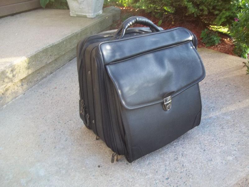 Avenues In Leather Black Rigid Business Overnight Bag