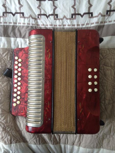 FOR SALE!! HOHNER CORSO 2 ROW G/C