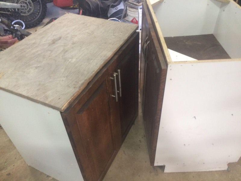 2 base cabinets