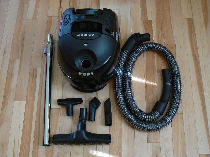 NEW - Zelmer Vacuum Cleaner