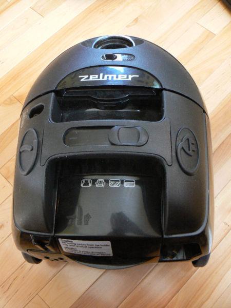 NEW - Zelmer Vacuum Cleaner