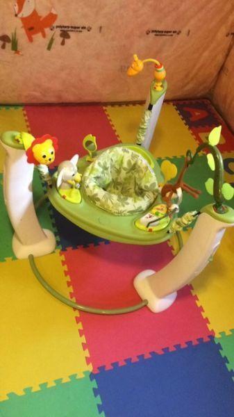 Even flo jump and learn safari exersaucer