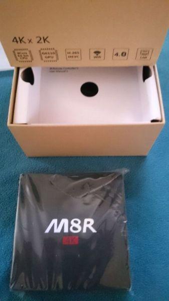 Android tv box [M8r 2 Gb] brand new