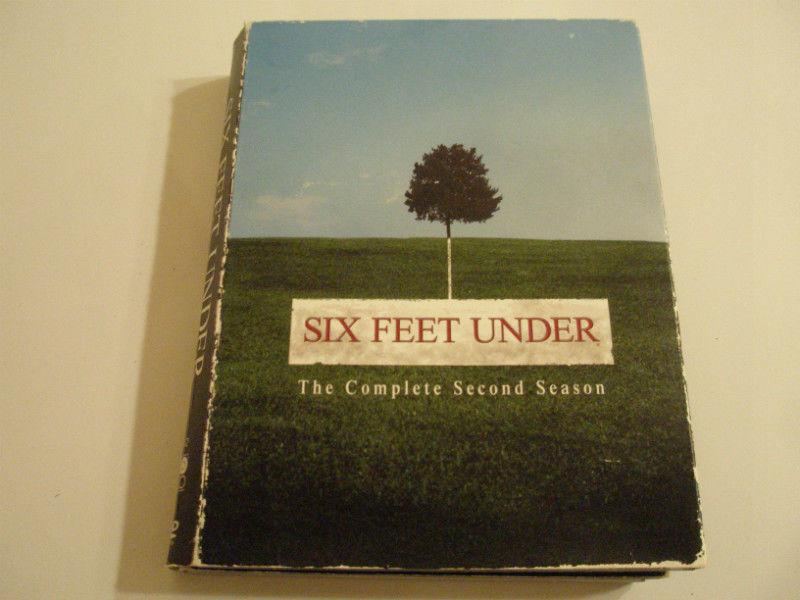 SIX FEET UNDER THE COMPLETE SECOND SEASON 5 DVD'S