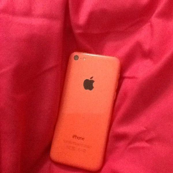 Pink iPhone 5c 16GB like new $150 firm