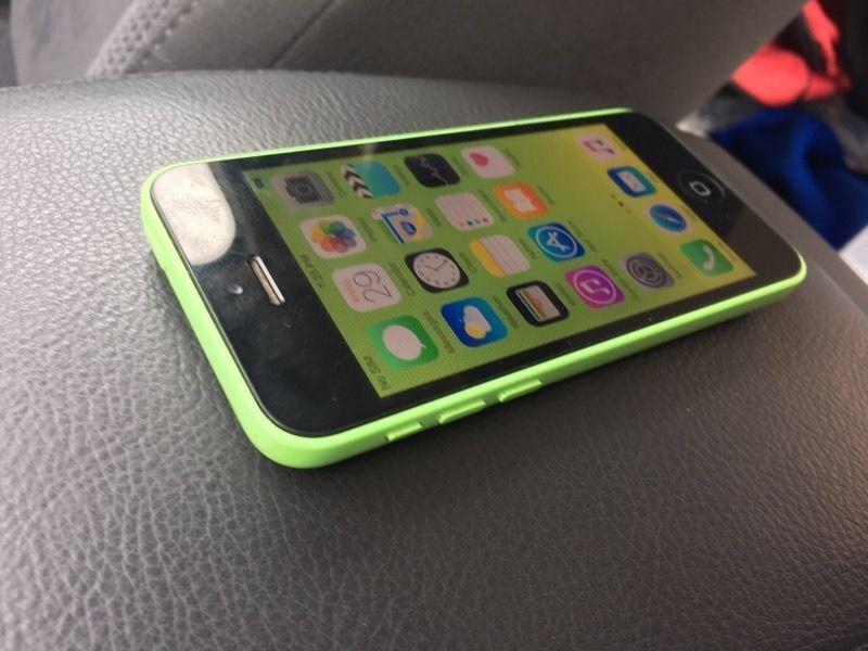Apple iPhone 5C - 32GB - Bell / Virgin - Green