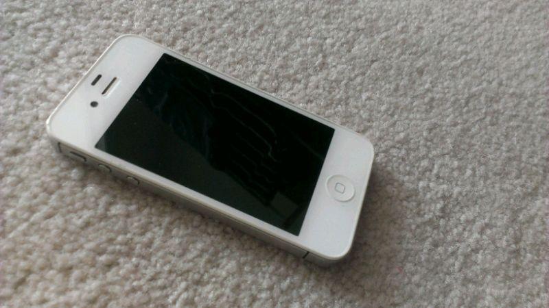 iPhone 4S 16GB Bell