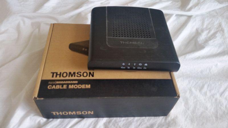 Thompson DCM476 Cable modem