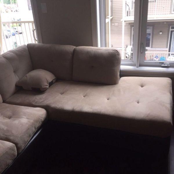 SECTIONAL FOR SALE