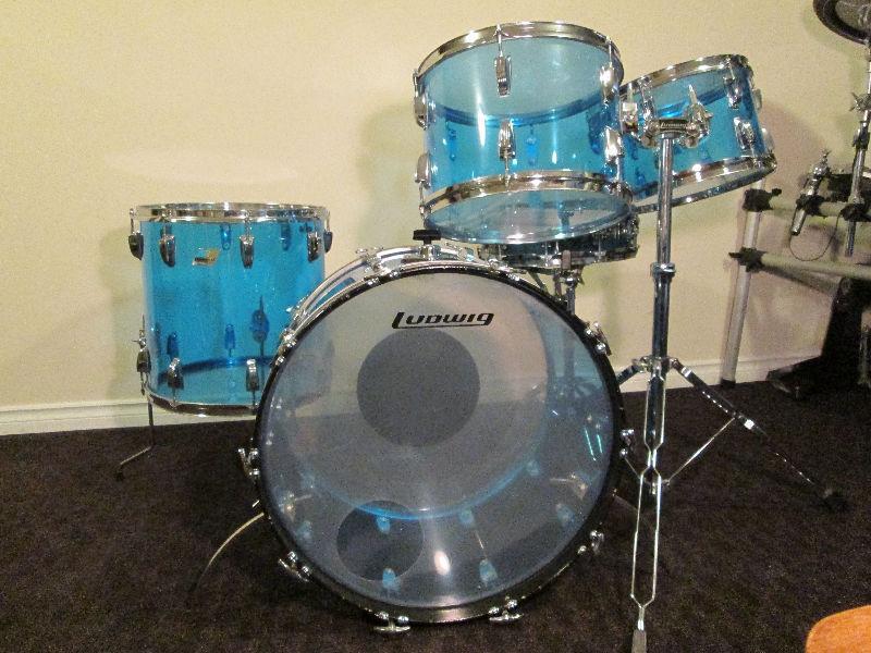 Ludwig Vistalite Drum Kit,Nice Shape, Blue tint 22,16,14,12