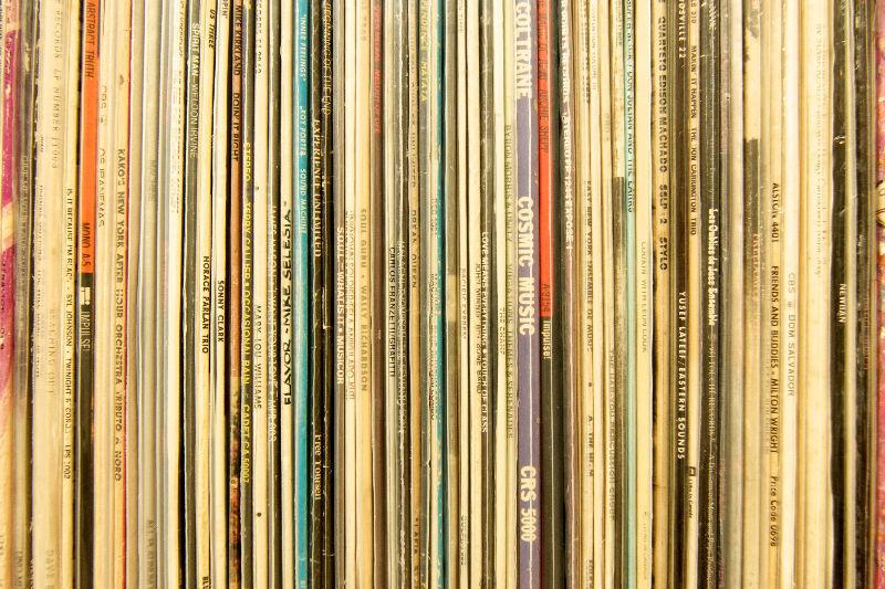 Wanted: Looking for vinyl records to purchase
