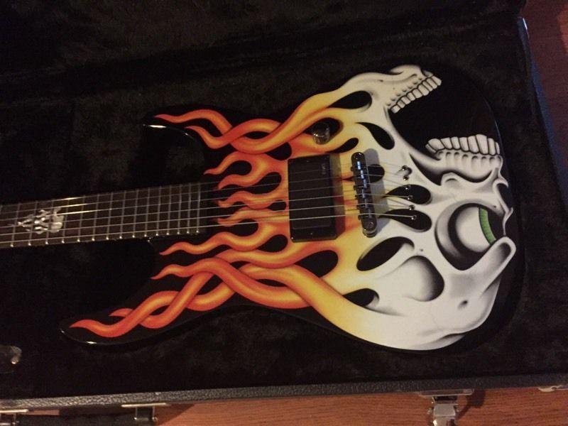 ESP ltd Screaming Skull with OHSC **Cash or Trade**