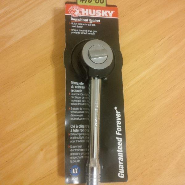 4 BRAND NEW HUSKY GUARANTEED FOREVER RATCHETS-1/2 AND 3/8 INCH