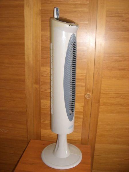 Tower Oscillating Fan with Remote Control H 40