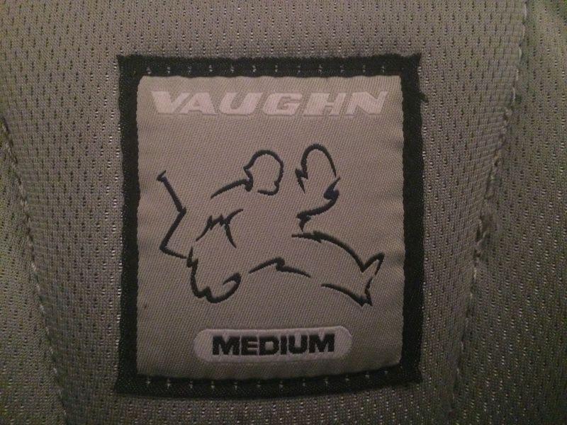 Vaughan Epic 8400 - hockey pants - youth medium