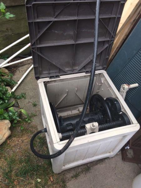 Hose Hideaway / hose cart box
