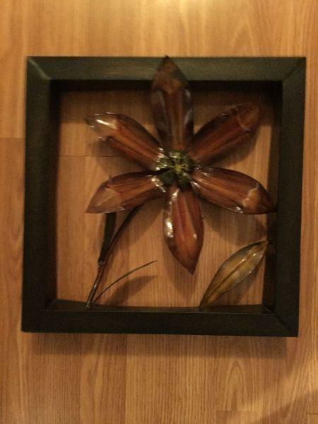 Metal Picture Frames with 3D cut out Flowers