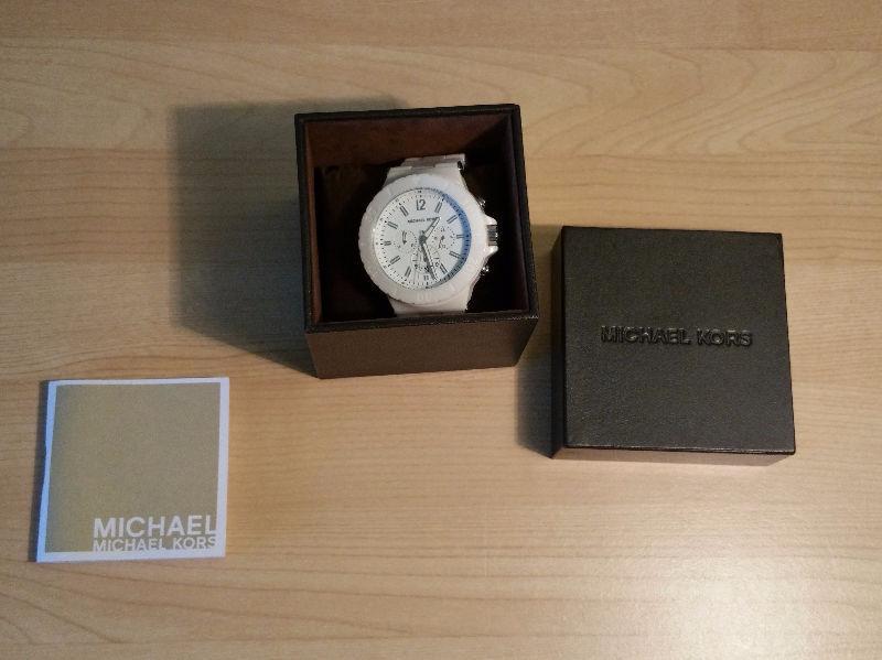 Michael Kors 'Dylan' White Ceramic Chronograph Watch
