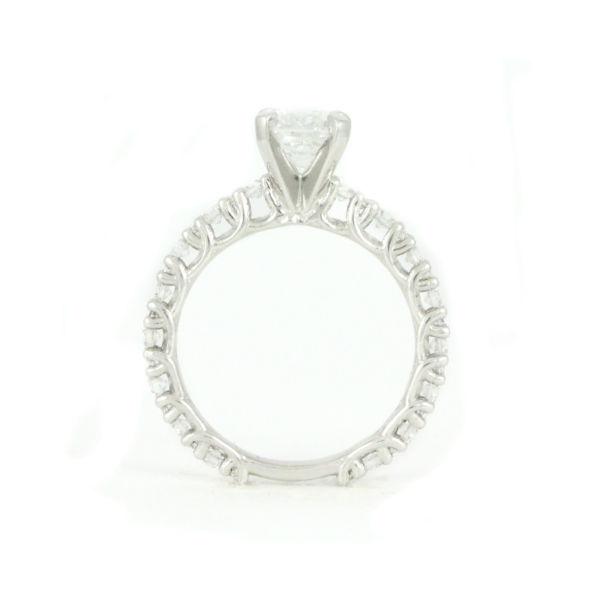Platinum diamond ring (1.40 tdw,1+32 diamonds)#3062