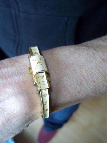 Beautiful Vintage enamled bracelet With hidden watch