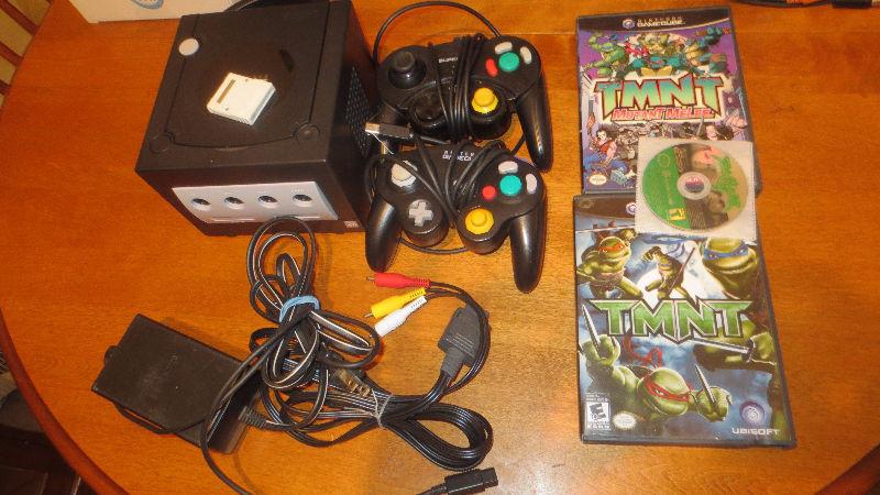 Nintendo Gamecube Console Lot Ninja Turtles games Controllers