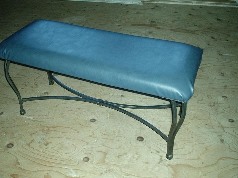 Hall bench