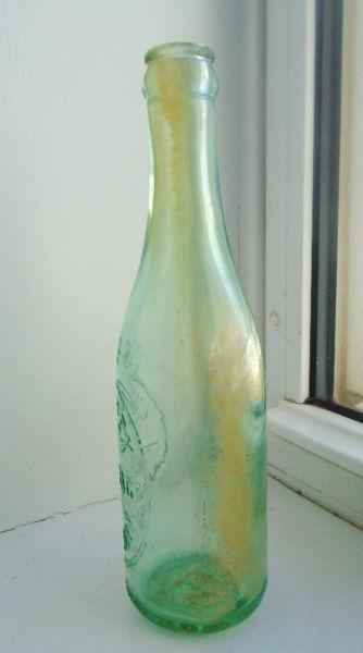 Antique 1920's Sussex Beverage Company Soda Pop Bottle