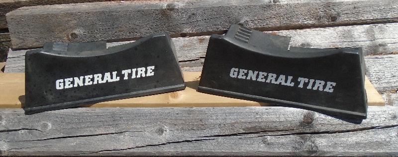 Vintage Pair of GENERAL TIRE Plastic Tire Stands Interlock Pair