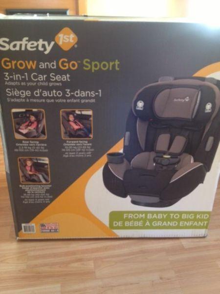 BRAND NEW SAFETY 1ST GROW AND GO SPORT 3 IN 1 CAR SEAT