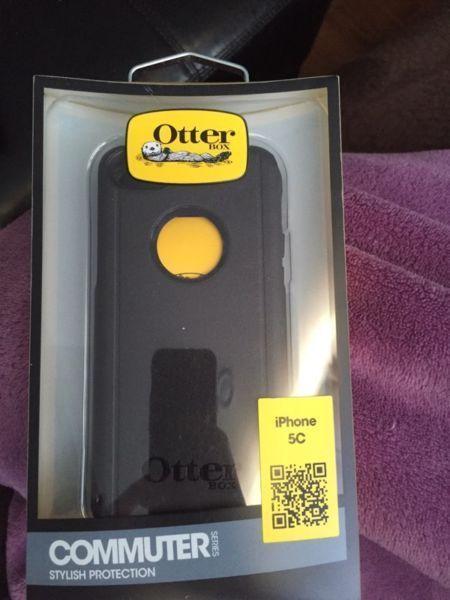 iPhone 5C Otterbox Commuter