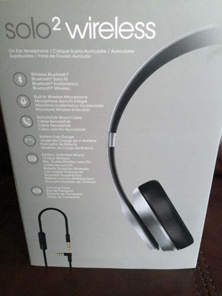 Beats Solo2 Wireless Headphones: UNOPENED