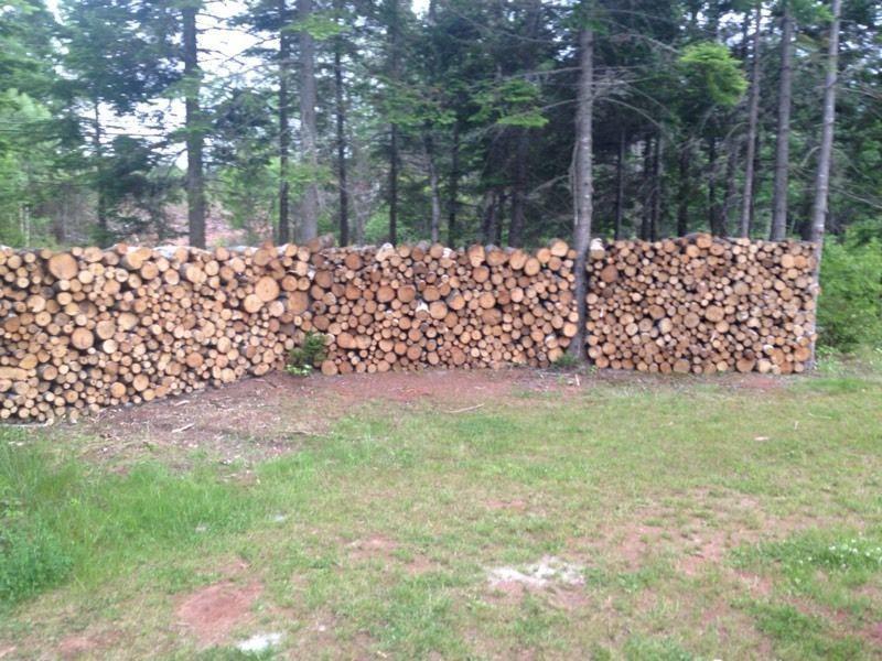 FIREWOOD - 8FT LENGTHS OR BLOCKED