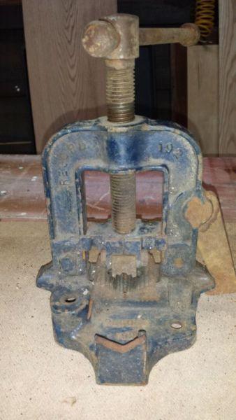 Bench Yoke Vise REDUCED