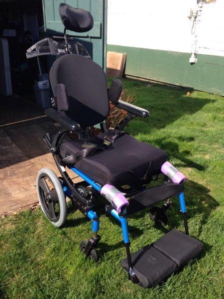 Quickie Iris Wheel Chair