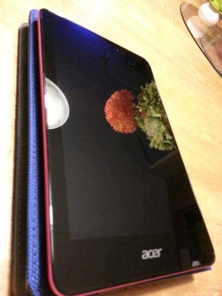 ACER TABLET IN EXCELLENT CONDITION