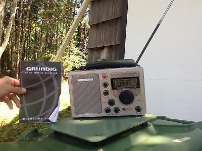 Grundig World receiver Radio