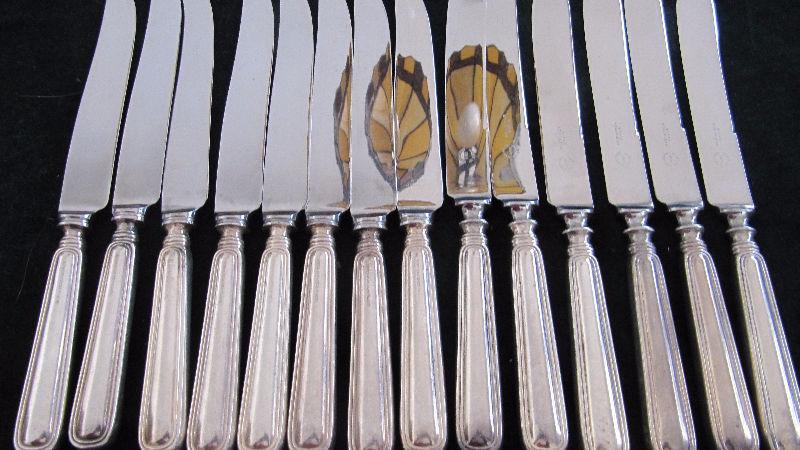 Birk's Regency Plate York pattern knives- 14 in all-excellent