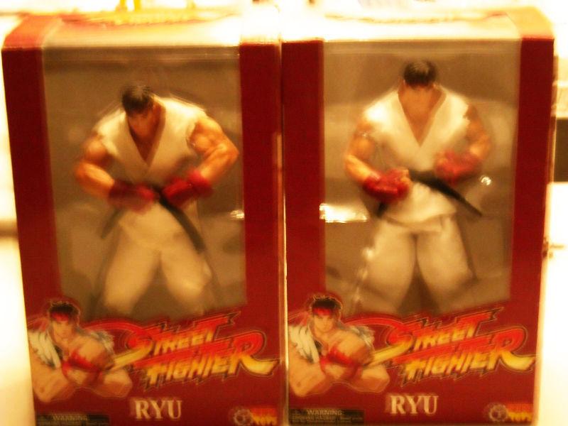 LIMITED EDITION: 2 x Street Fighter Round 1 Ryu Action Figure