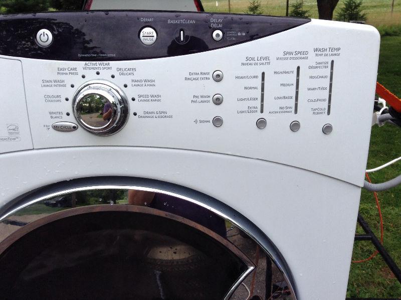 GE front load washer large capacity, with warranty