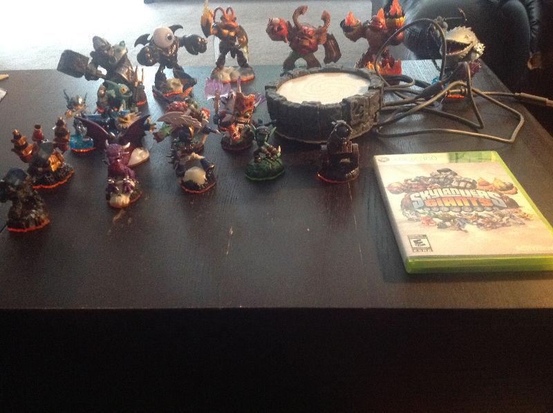 Skylanders Game, tons of Skylanders - giants etc,,portal ,,,