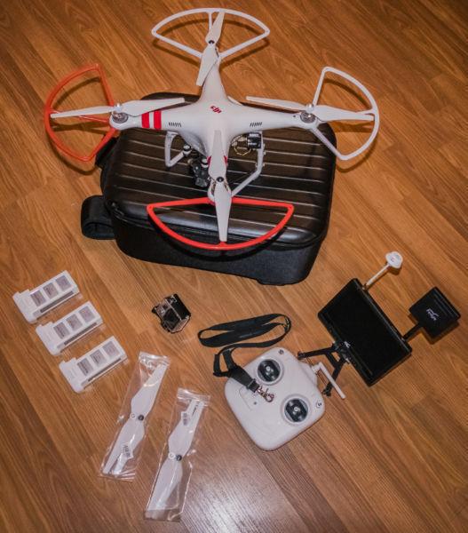 Drone DJI Phantom + Backpack + Accessoires
