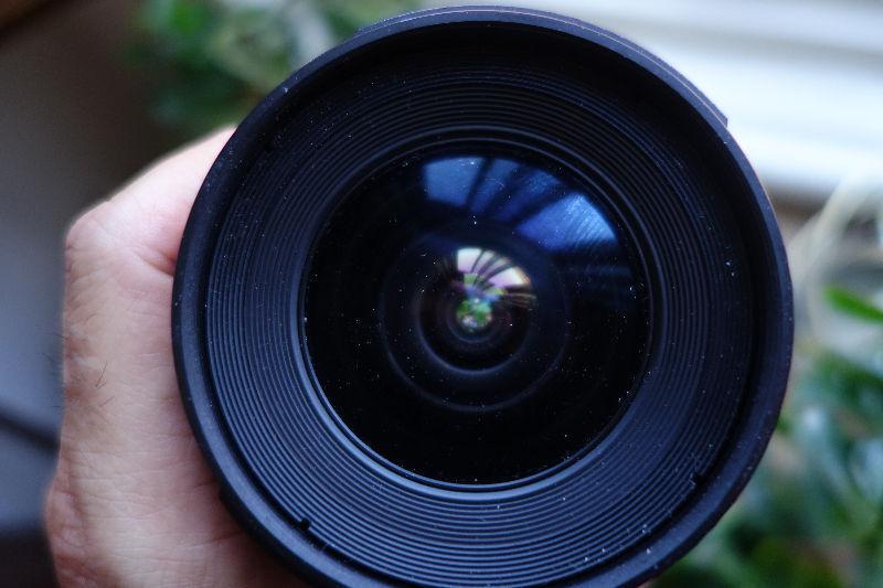Tokina 11-16mm f2.8 Lens EF-S CANON MOUNT