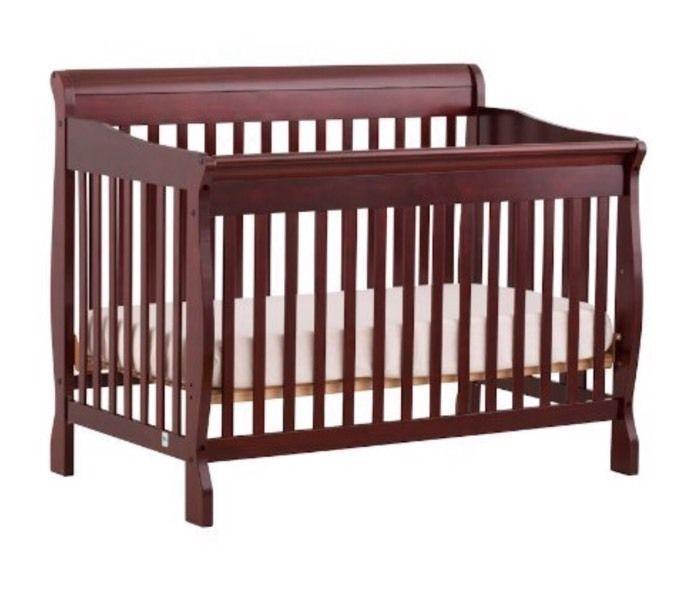 Wanted: Wanted: Convertible Crib with all the pieces
