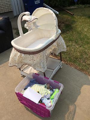 Bassinet and clothes