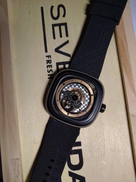 SevenFriday P2-1 watch