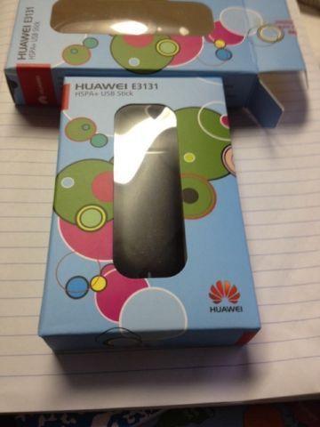 Huawei E3131 or E8372h-153 Mobile Broadband USB Dongle Unlocked