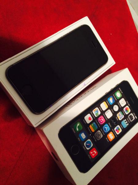 iPhone 5s Space Grey 16Gb