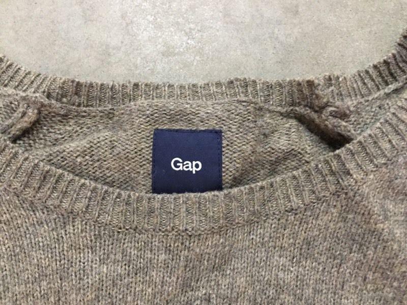 Gap Men's Beige Dress Sweater For Sale